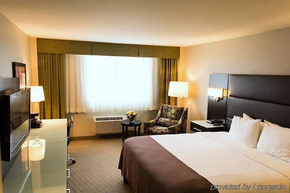 Holiday Inn Vancouver-Centre Broadway By Ihg Отель