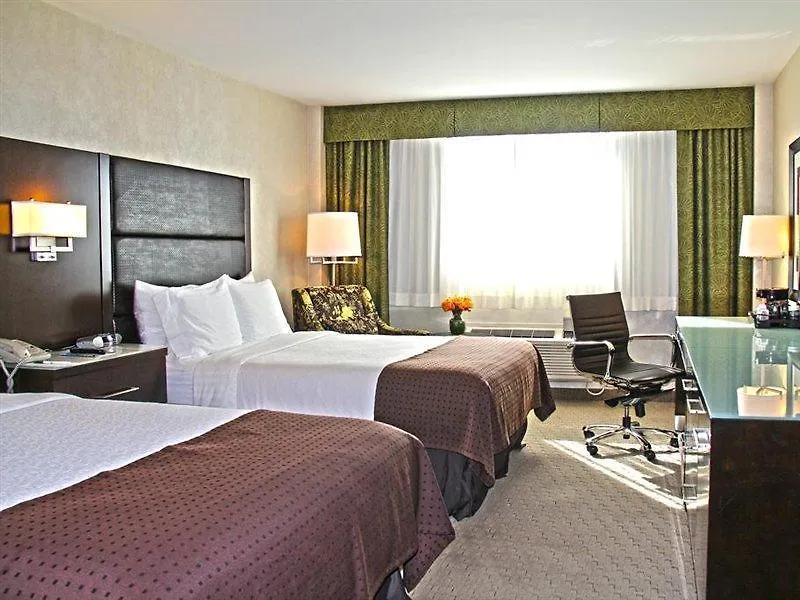 Holiday Inn Vancouver-Centre Broadway By Ihg Канада