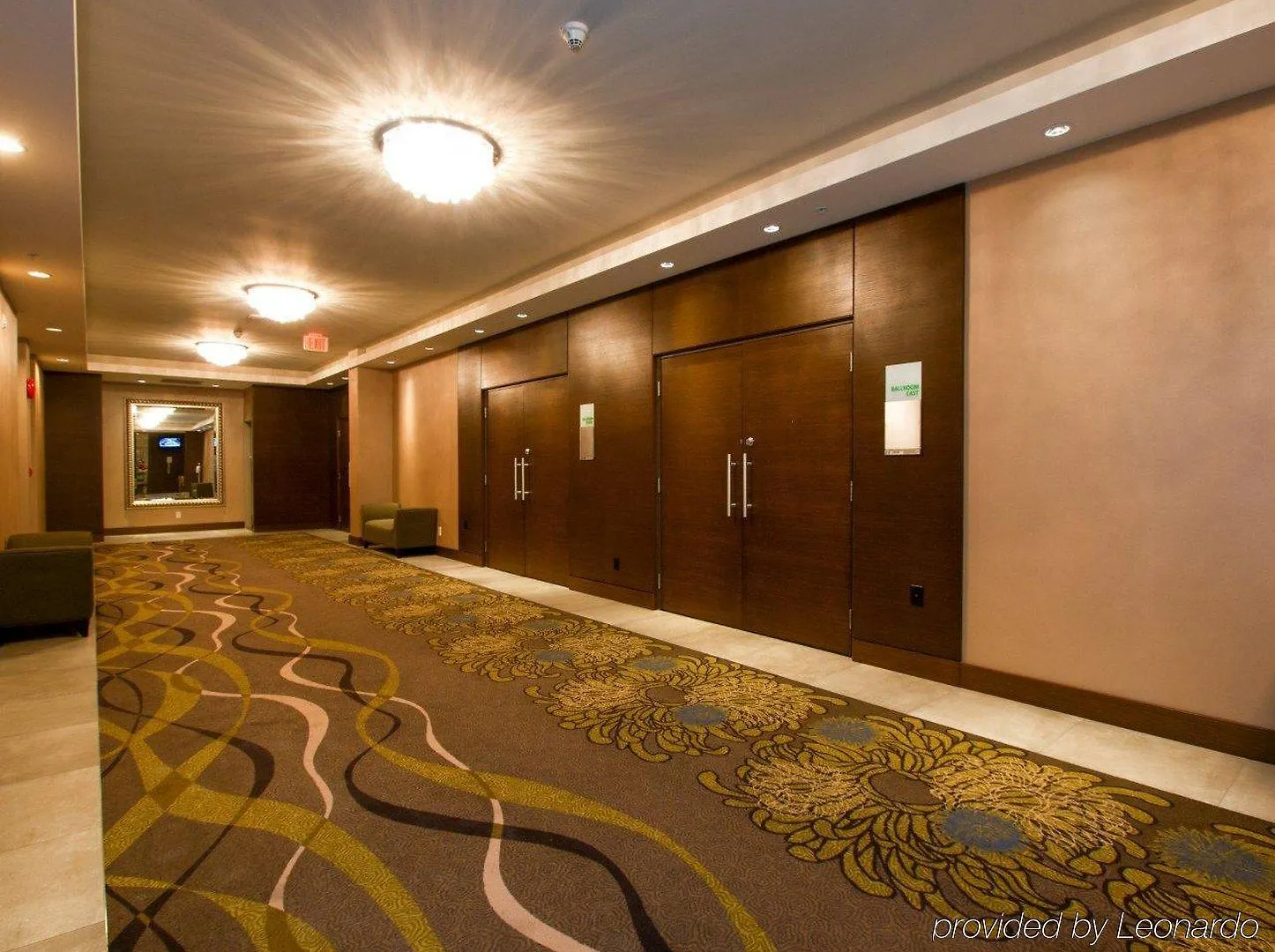 Holiday Inn Vancouver-Centre Broadway, an IHG Hotel